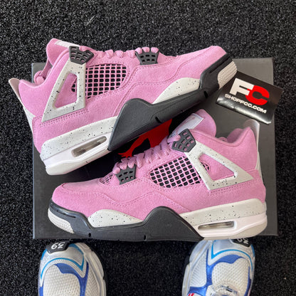 (3 DAY SHIPPING) JORDAN 4 ORCHID