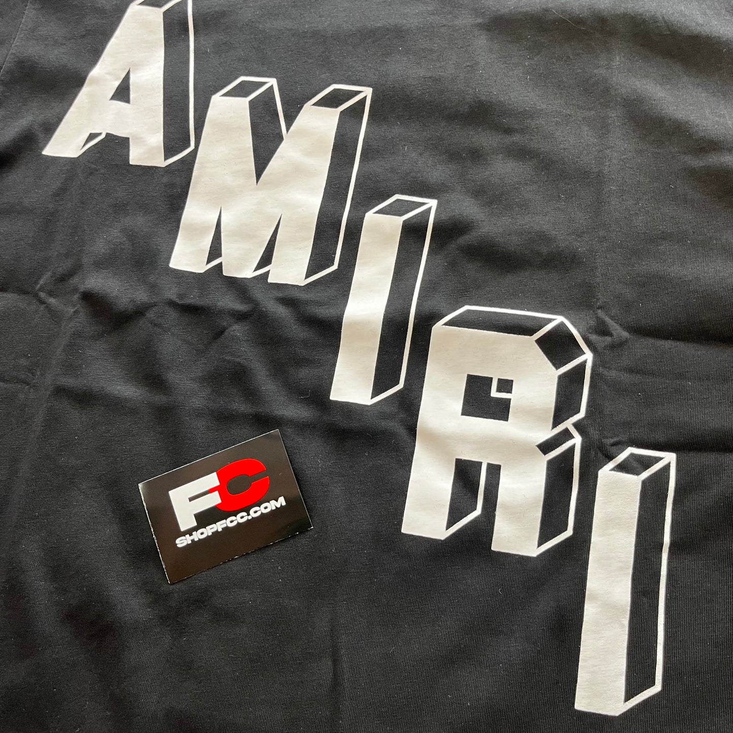 Am*ri STAGGERED TEE