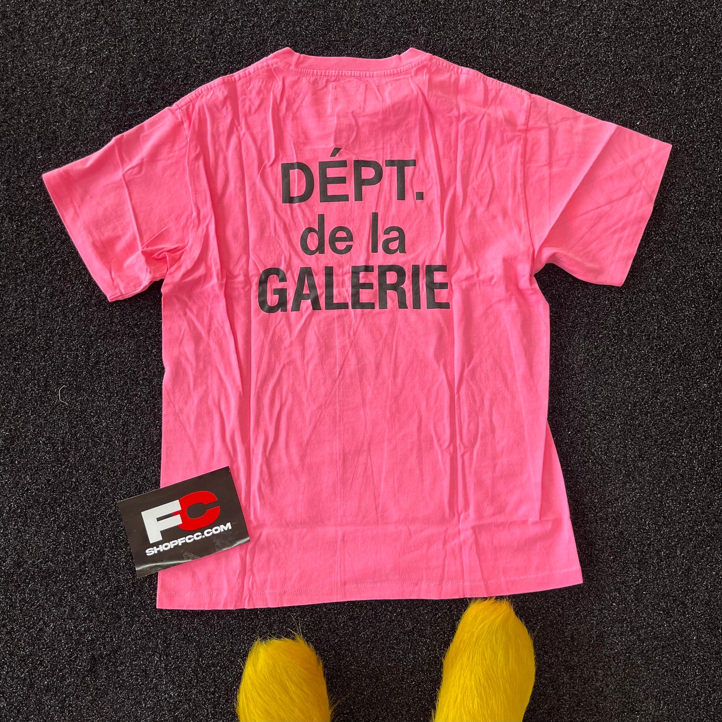 GALLERY DEPT NEON PINK TEE