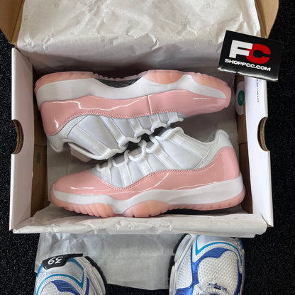 JORDAN 11 LOW LEGEND PINK