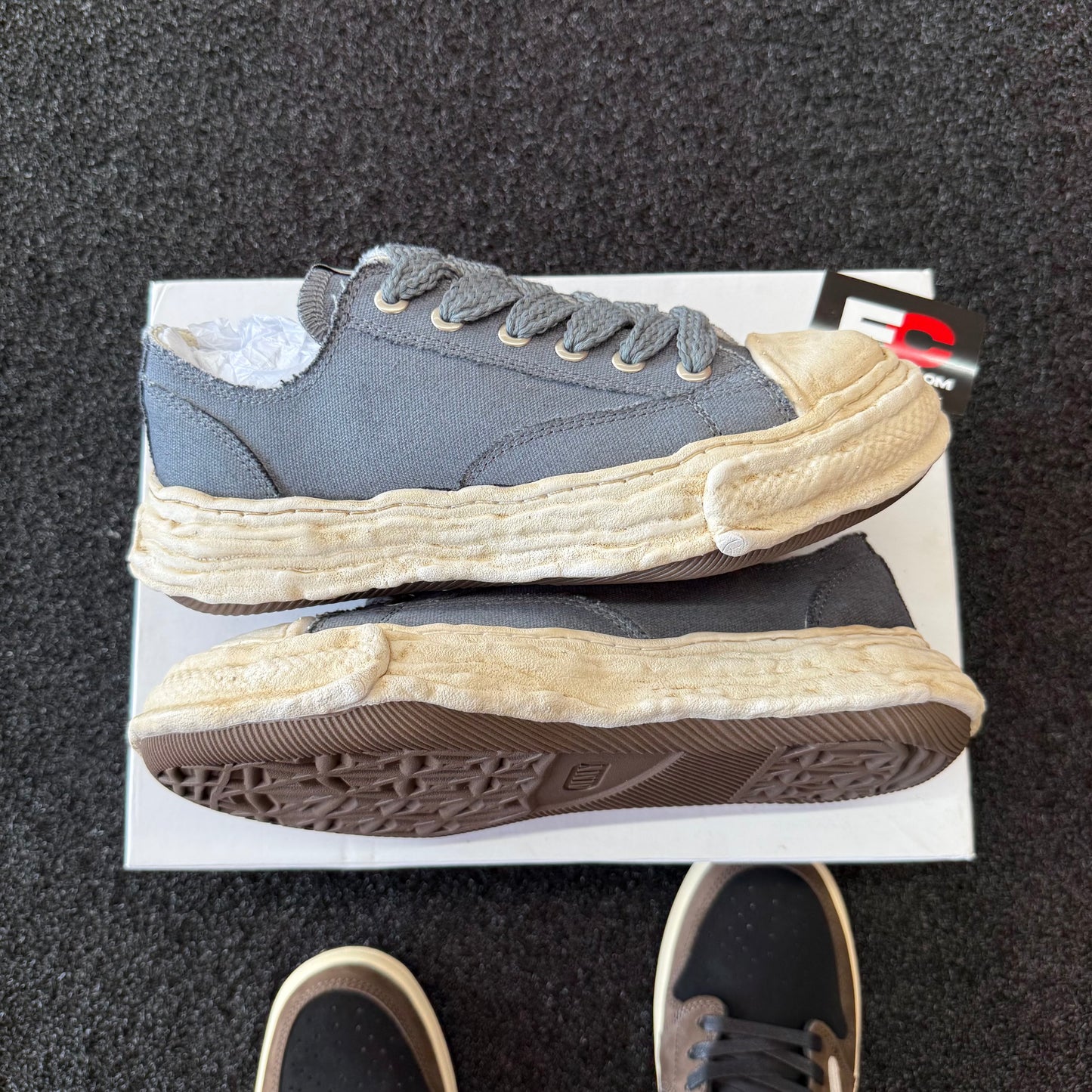 Maison Mihara Yasuhiro Peterson Low 'Garment Dyed - Black White'