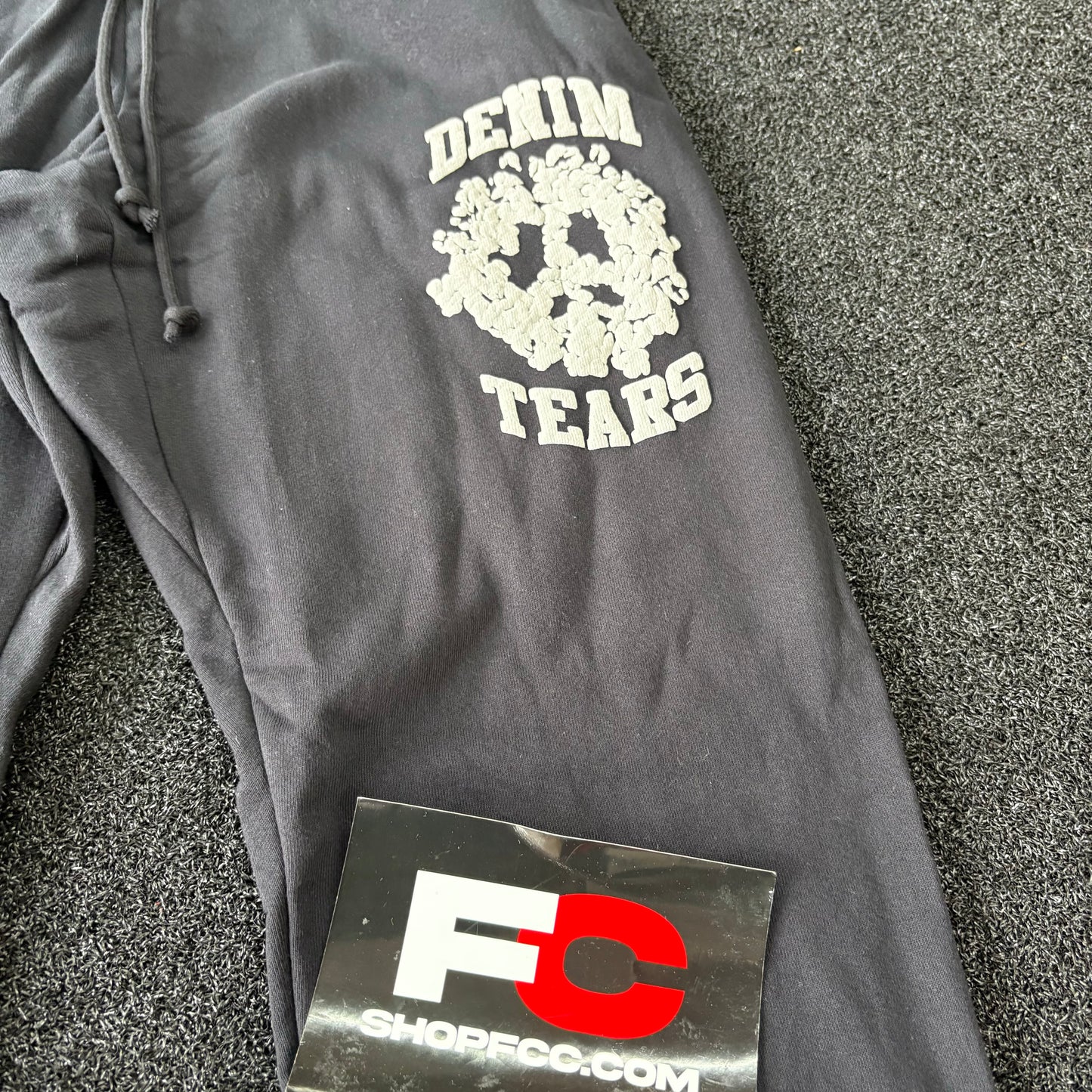 Denim Tears University Sweatpants 'Black/Grey'