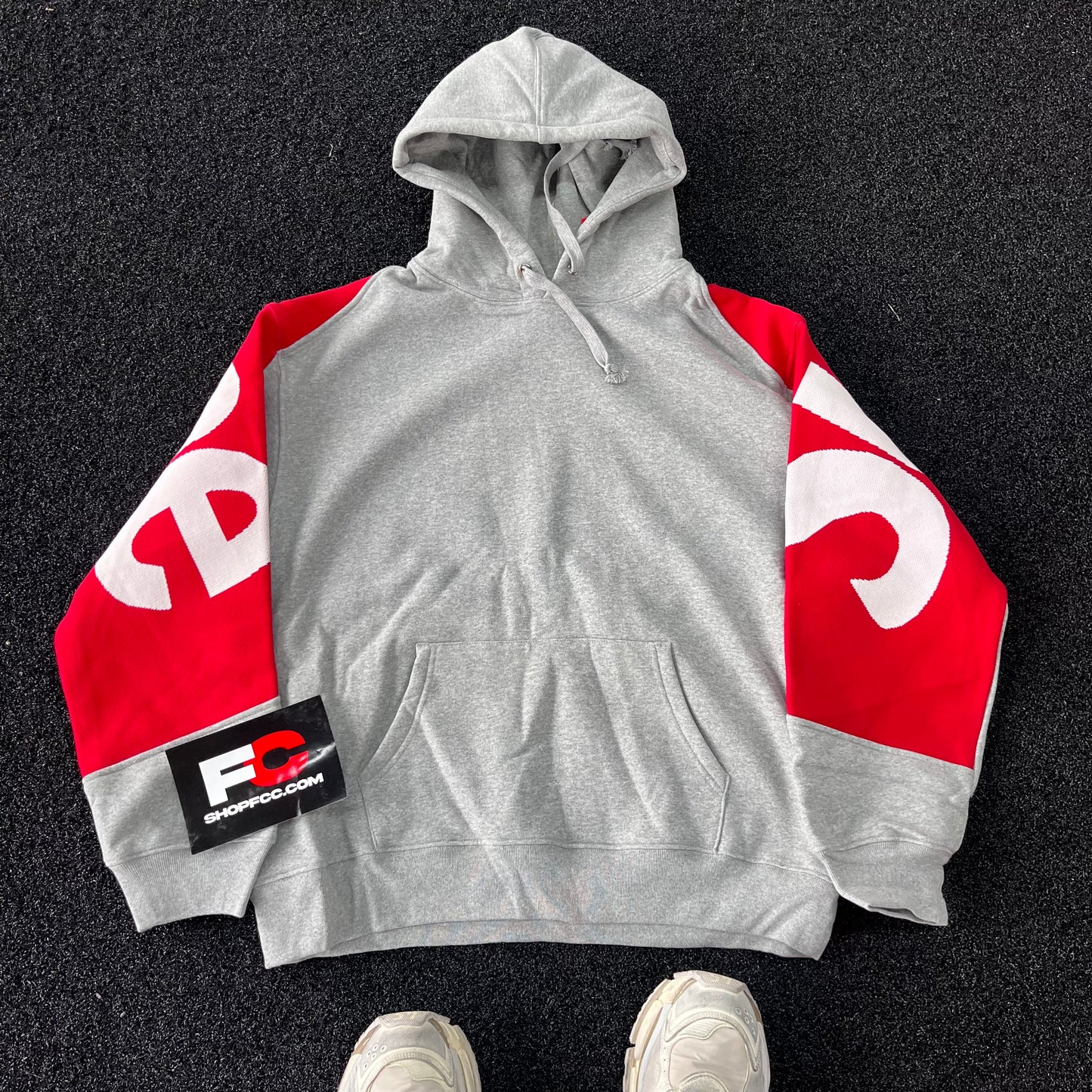 SUPREME BACK LOGO HOODIE GREY RED