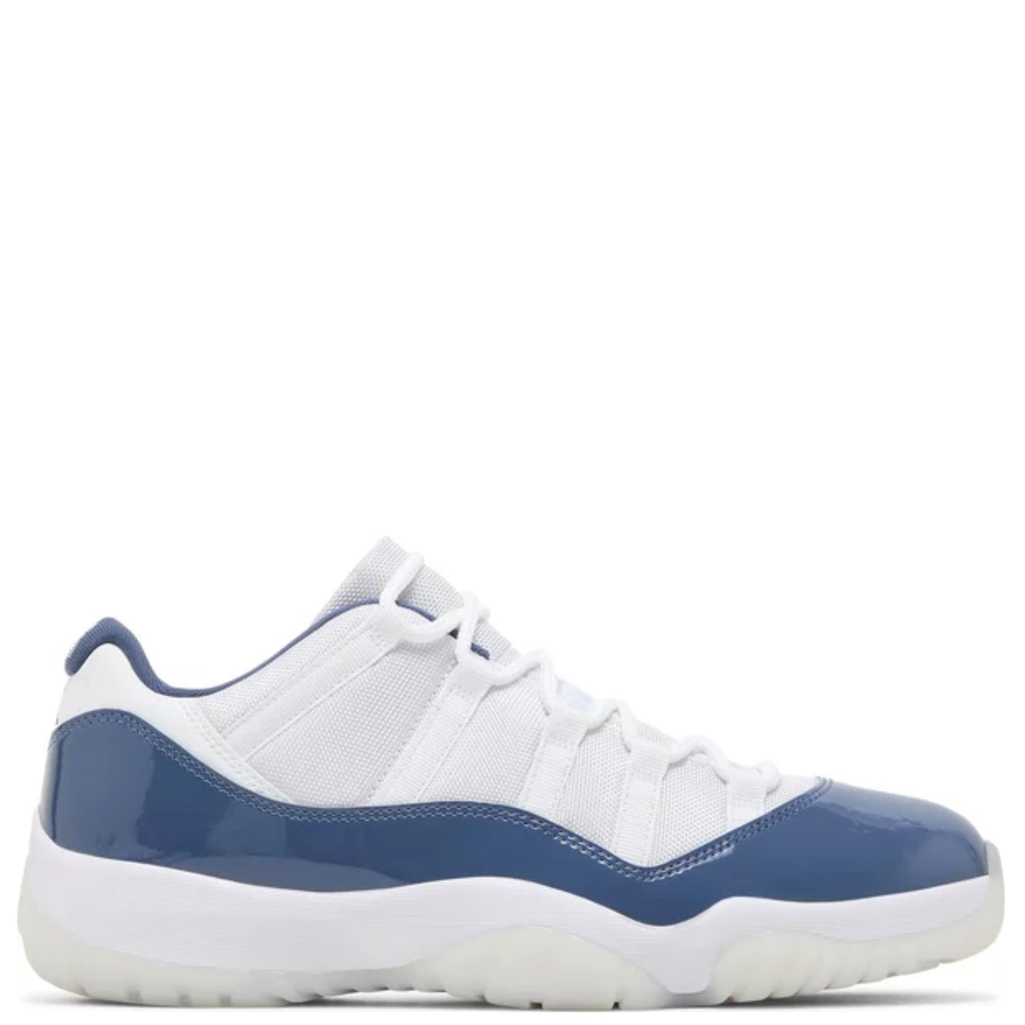 JORDAN 11 LOW DIFFUSED BLUE